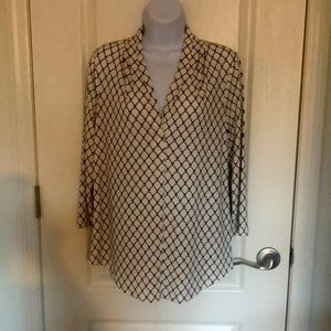 Charter Club 3/4 sleeve tunic blouse. Deep V neck white and black.